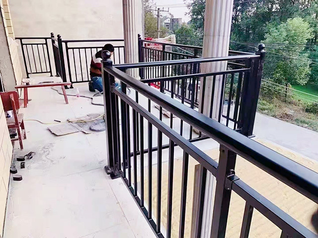 ��̨����